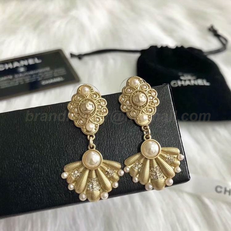 Chanel Earrings 909